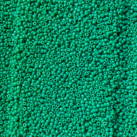 X10gr Perle Rocaille vert émeraude clair opaque  2mm #38