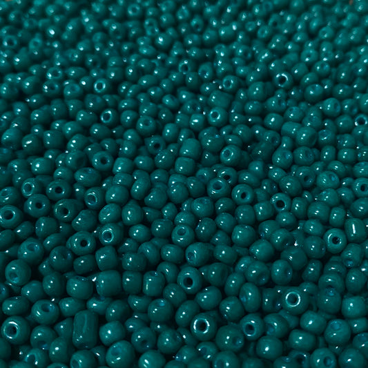 perle de rocaille émeraude opaque 4mm, fourniture pour la création de bijoux, latelierdeperles.fr, l'atelier des perles, loisirs créatifs