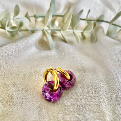 Stone round hoop earrings